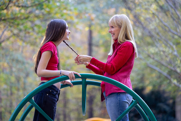 Sabrina Lewandowski and her daughter